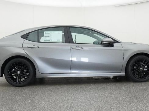 New 2026 Toyota Camry SE FWD image 27