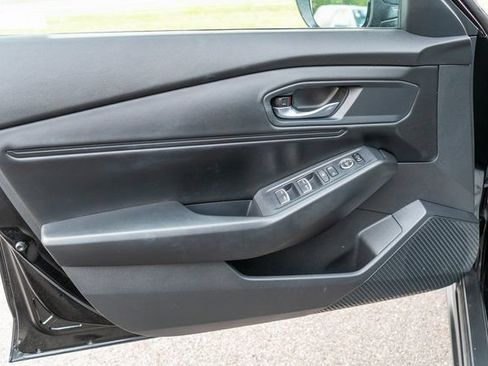Used 2023 Honda Accord EX image 16