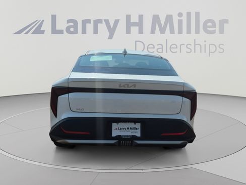 Used 2025 Kia K4 FWD image 4