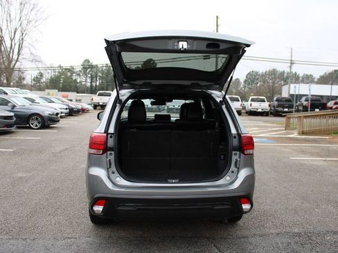 Used 2020 Mitsubishi Outlander LE image 8