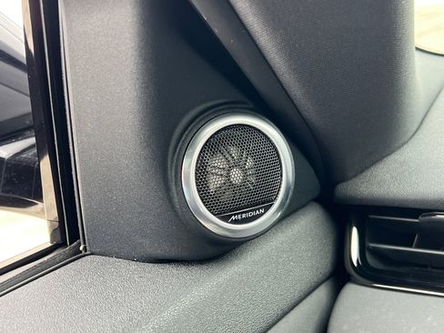 Used 2024 Land Rover Range Rover Evoque S image 28