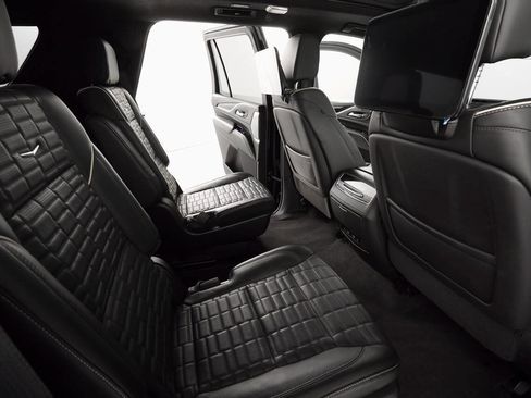 Used 2023 Cadillac Escalade V image 15