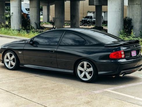 Used 2005 Pontiac GTO RWD image 40