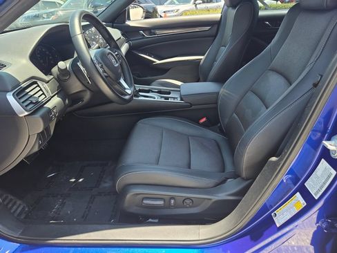 Used 2021 Honda Accord Sport image 9