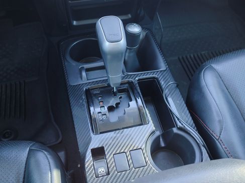 Used 2019 Toyota 4Runner TRD Off-Road Premium image 23