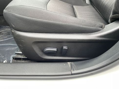 Used 2025 Nissan Altima 2.5 SV image 23