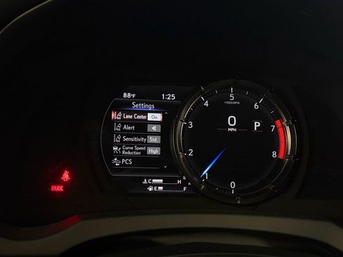 Used 2023 Lexus RC 350 F Sport image 22