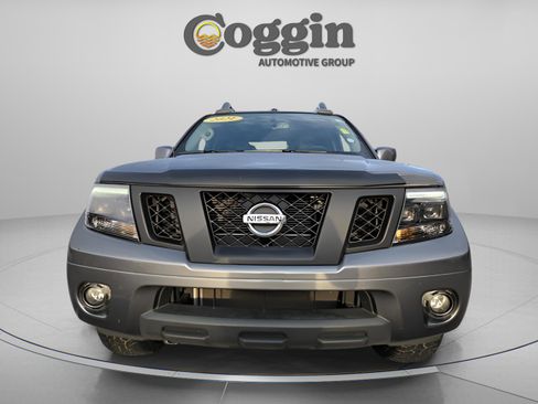 Used 2021 Nissan Frontier PRO-4X w/ Pro-4x Utility Package image 5
