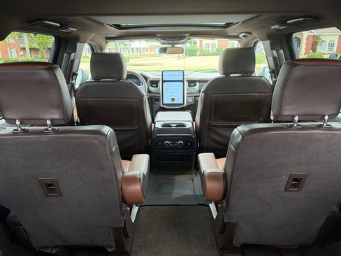 Used 2022 Ford Expedition King Ranch AWD/4WD image 10