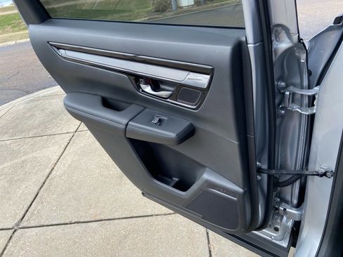 Used 2025 Honda CR-V EX-L image 51