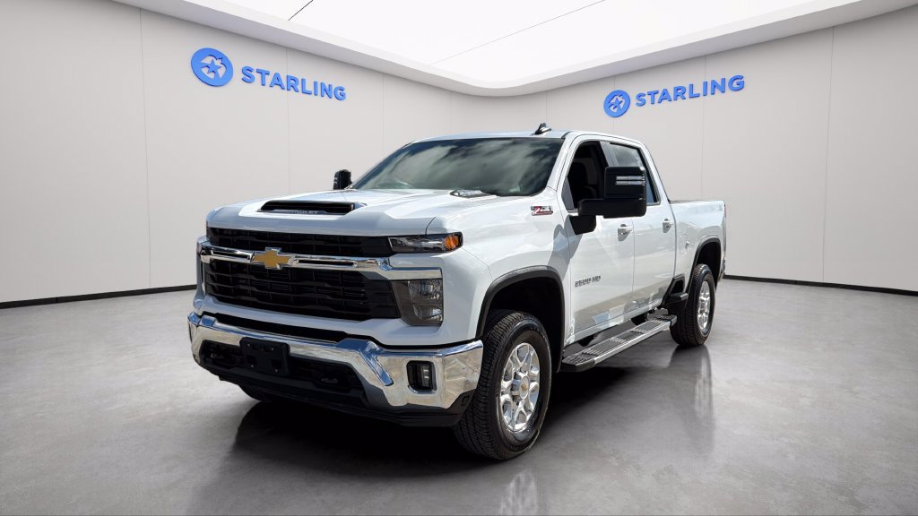 Certified 2026 Chevrolet Silverado 2500 LT AWD/4WD image 4