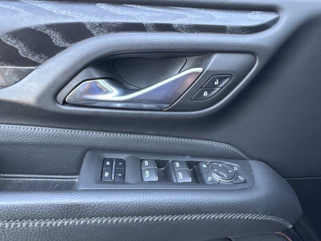 Used 2022 GMC Yukon XL Denali RWD image 22