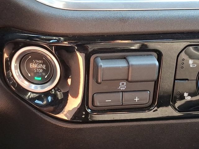 Used 2025 Chevrolet Silverado 2500 LT w/ Convenience Package AWD/4WD image 22