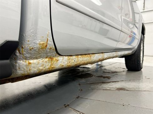 Used 2016 Chevrolet Silverado 1500 LT w/ All Star Edition image 32