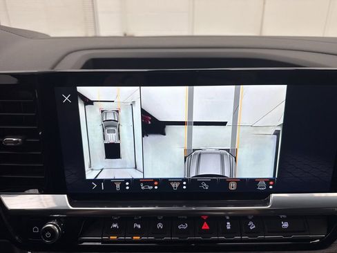 New 2026 GMC Sierra 1500 SLT w/ SLT Premium Plus Package image 38