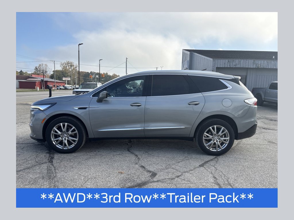 Used 2023 Buick Enclave Premium AWD/4WD image 1