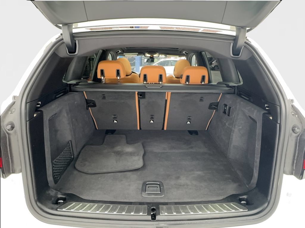 Used 2024 BMW X3 sDrive30i w/ Convenience Package RWD image 18