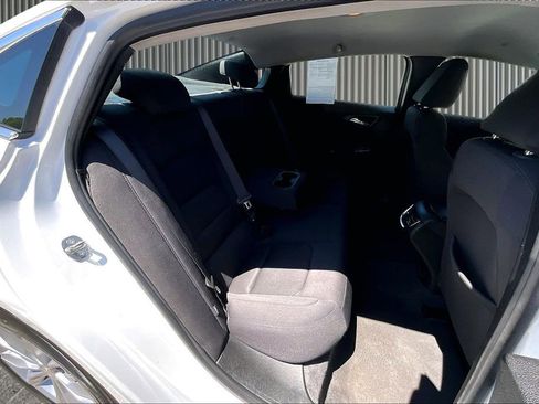 Used 2023 Chevrolet Malibu LT FWD image 28