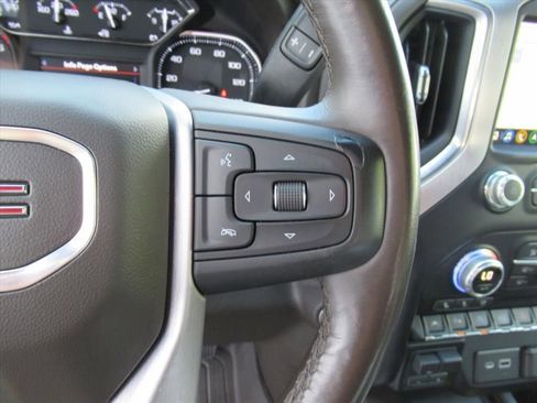 Used 2021 GMC Sierra 1500 SLT w/ SLT Convenience Package image 19