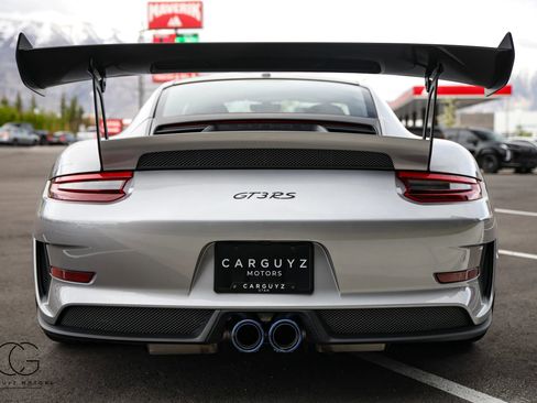 Used 2019 Porsche 911 GT3 RS image 20