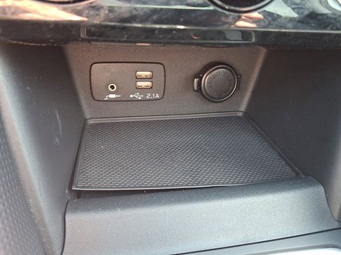 Certified 2023 Subaru Forester Limited image 23