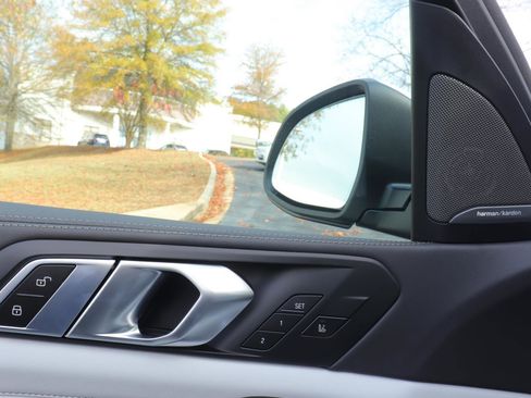 New 2026 BMW X5 xDrive50e w/ Climate Comfort Package image 30