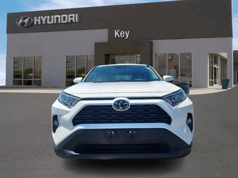 Used 2021 Toyota RAV4 XLE w/ Convenience Package AWD/4WD image 8