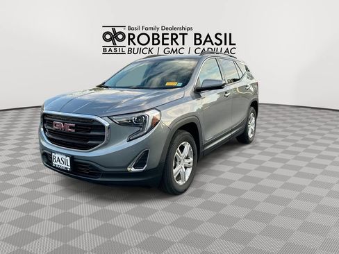 Used 2020 GMC Terrain SLE w/ Driver Convenience Package AWD/4WD image 4