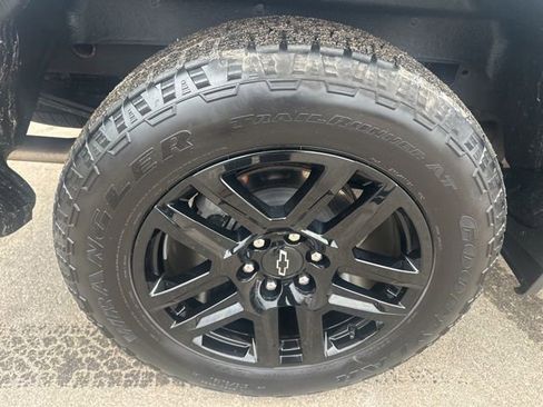 Used 2023 Chevrolet Silverado 1500 RST image 14
