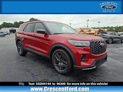 New 2025 Ford Explorer ST w/ Sun And Sound Package