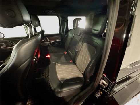 Used 2024 Mercedes-Benz G 550 image 11