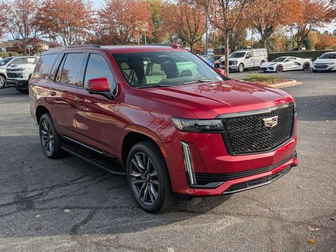 Used 2023 Cadillac Escalade Sport image 2