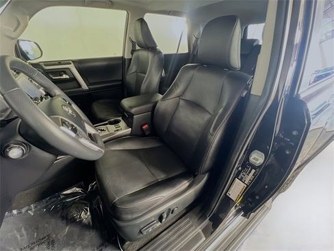 Used 2021 Toyota 4Runner Limited image 9