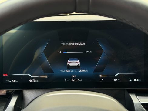 Used 2025 BMW i5 eDrive40i w/ M Sport Package RWD image 21