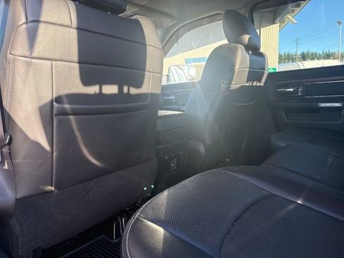 Used 2015 RAM 2500 Laramie image 19