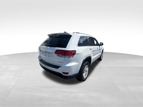 Used 2020 Jeep Grand Cherokee Laredo AWD/4WD image 7
