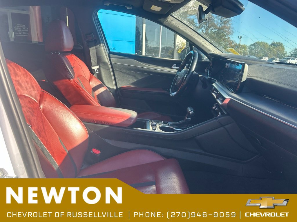 Used 2022 Kia K5 GT-Line w/ GT-Line Awd Premium Package image 8