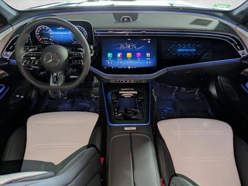 New 2026 Mercedes-Benz E 53 AMG e 4MATIC Sedan image 16