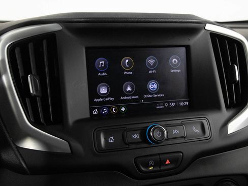 Used 2023 GMC Terrain SLE image 22