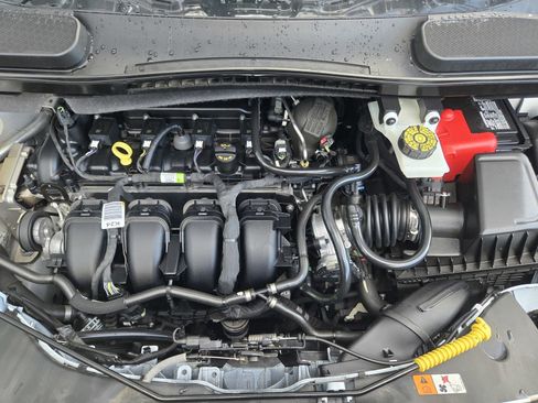 Used 2023 Ford Transit Connect XL image 21