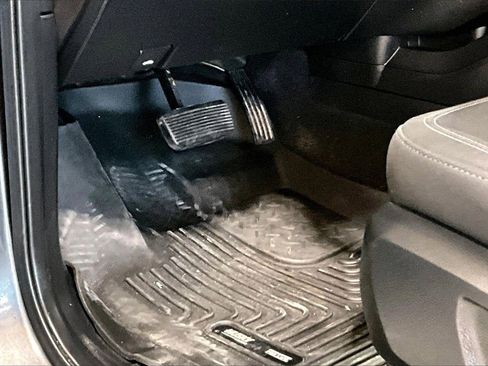 Used 2019 Ford Ranger XLT w/ Equipment Group 302A Luxury image 22