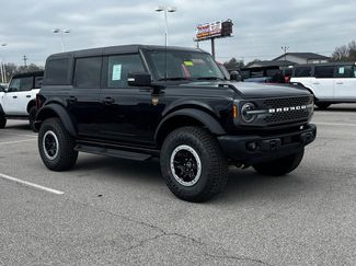 New 2025 Ford Bronco Badlands video 2
