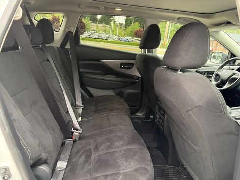 Used 2019 Nissan Murano SV AWD/4WD image 26