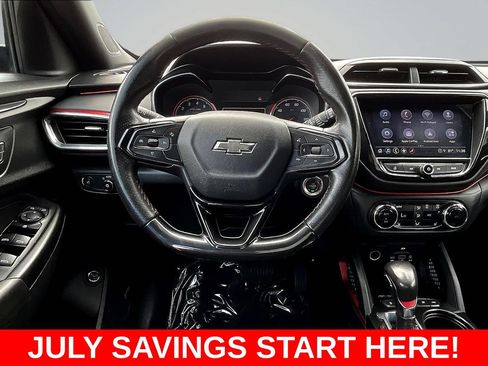 Used 2021 Chevrolet TrailBlazer RS w/ Sun and Liftgate Package AWD/4WD image 7