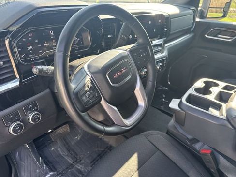 Certified 2024 GMC Sierra 2500 SLE w/ SLE Value Package AWD/4WD image 12