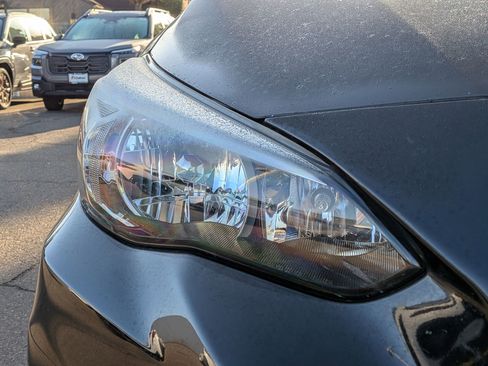 Used 2018 Subaru Crosstrek 2.0i Premium AWD/4WD image 6