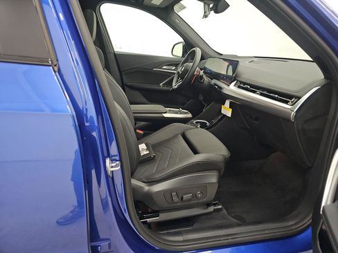 Used 2025 BMW X1 M35i AWD/4WD image 8