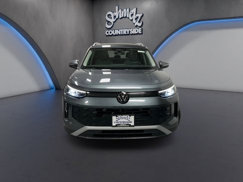 New 2026 Volkswagen Tiguan SE image 7