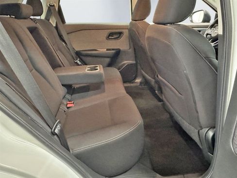 Used 2023 Nissan Rogue S AWD/4WD image 22