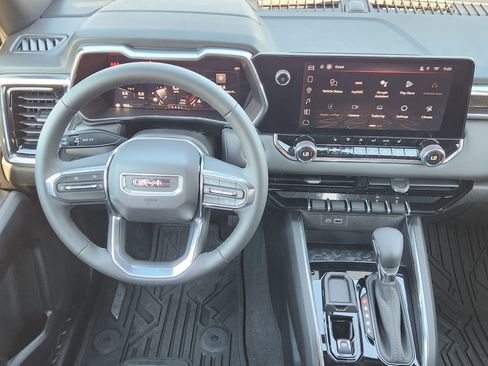 New 2026 GMC Canyon Elevation w/ Convenience Package image 30